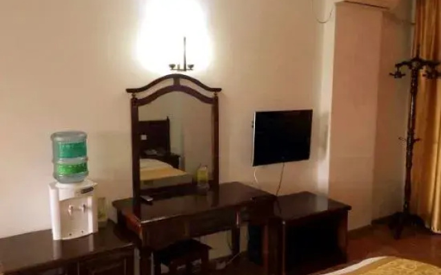 Mangshi Haoshun hotel