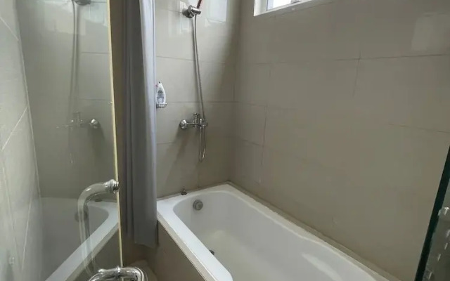 8 Boulevard Mactan Newtown