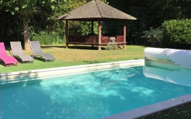 Les Rives de la Tronne