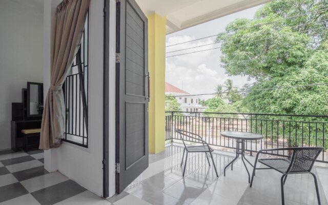 Cemara Guesthouse by RedDoorz