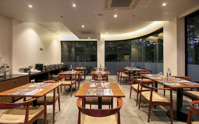 Hotel Mumbai House Ghansoli