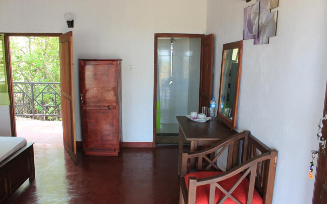 Bliss Bay Nilaveli