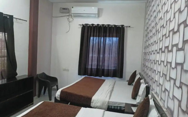 Hotel Nand Palace by OYO Rooms