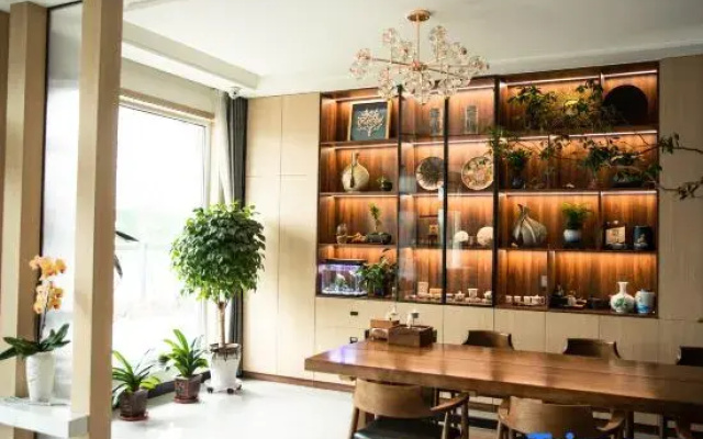 Hongxinyuan Qingju Apartment Hotel
