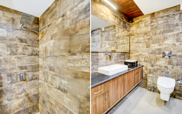 Townhouse Oak Sector 47 Near Medanta