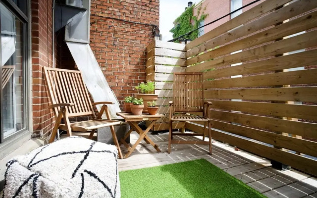 M11 Upscale 1BR Sofabed in Heart Plateau Mile-end