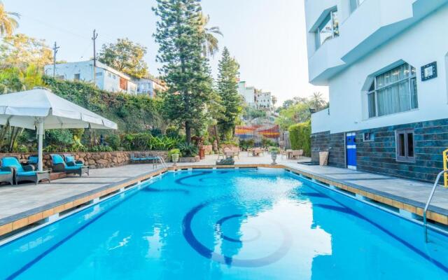 Hotel Hillock