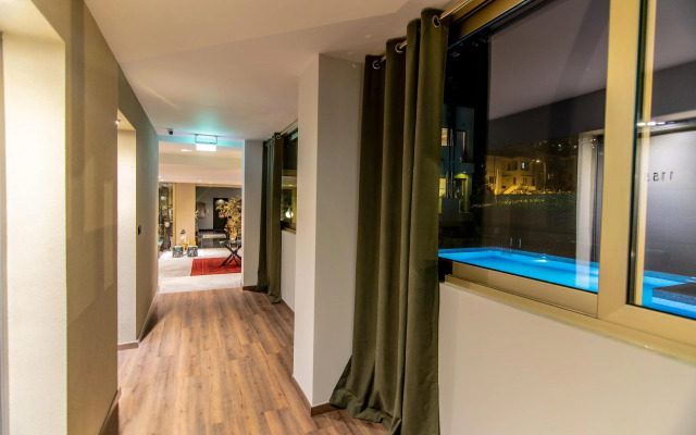 Golden Suites & Spa