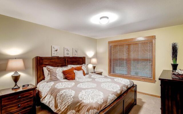 Evergreen Mountain Lodge