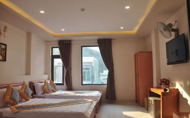 Nhan Anh Quy Nhon Hotel