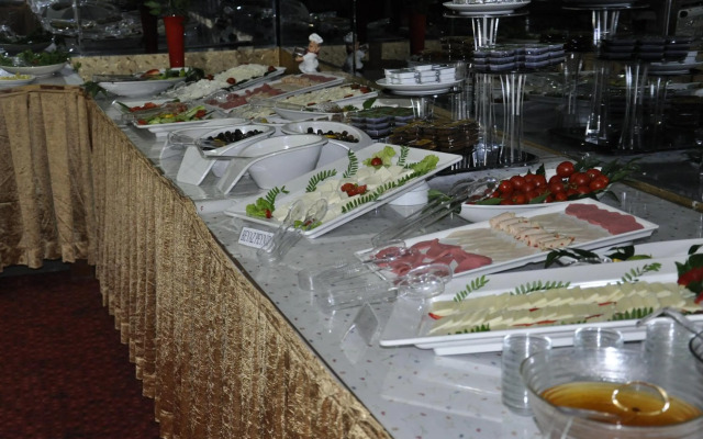 Kıvrak Hotel