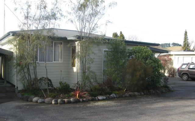 Tongariro River Motel