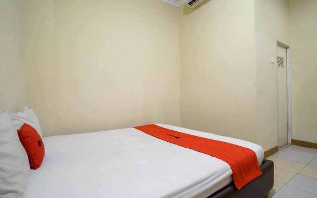 RedDoorz @ Jalan Morotai Lampung