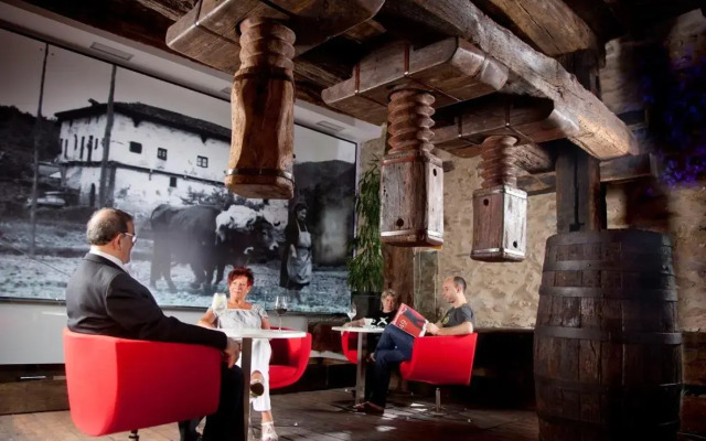 Hotel Dolarea