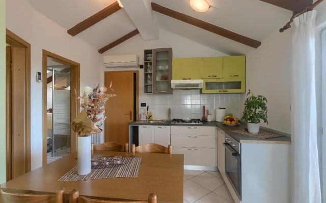 Apartment Ari - Pula, cozy with roof terrace