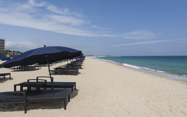 Kensington Resort Seorak Beach