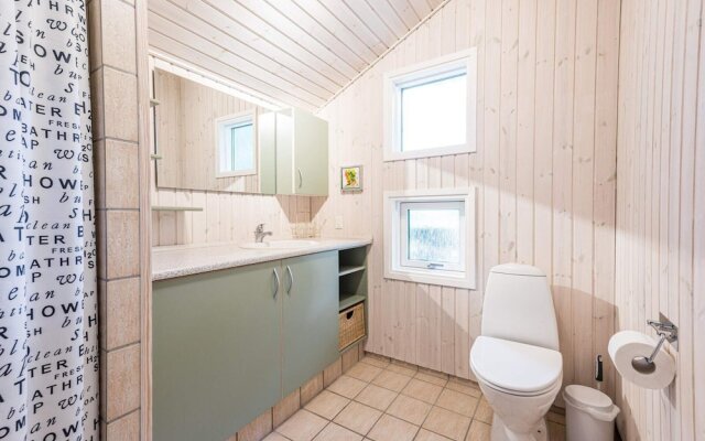 6 Person Holiday Home in Oksbol