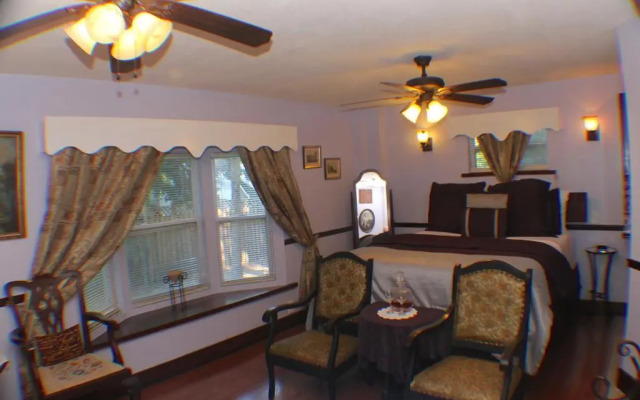 Penny Farthing Inn