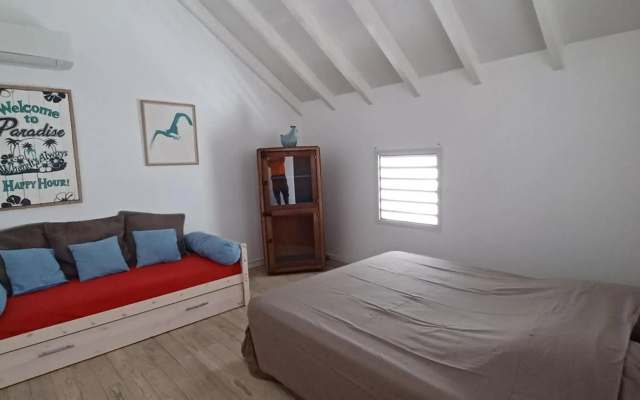 Appartement neuf a 150 metres de la mer wifi