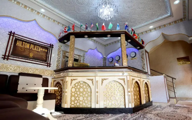 Отель Plaza 777