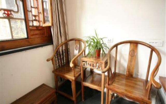 On The Way Hostel- Nine Rooms