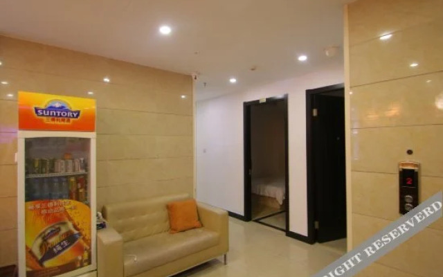 Zsmart Hotel (Shanghai Ningguo Road Subway Station)
