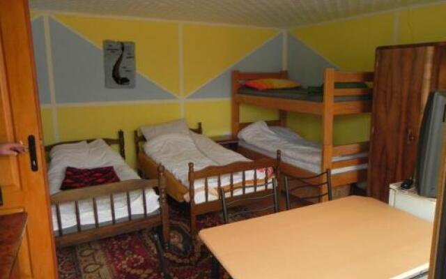 Guest Accommodation Azucki