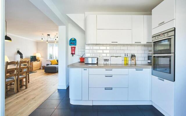 Beautiful, Spacious 4-bed House in Brixham
