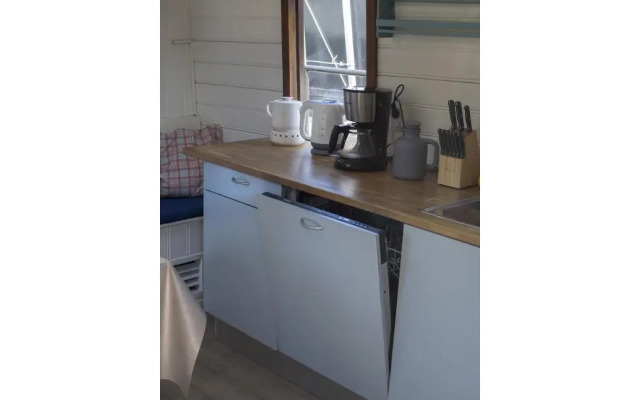 Boat apartment Rotterdam Hoop