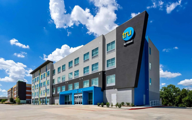 Tru by Hilton Plano Hwy 75