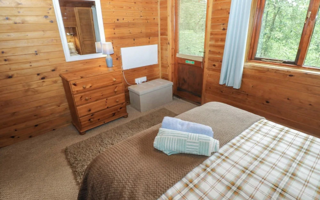 Ash Lodge