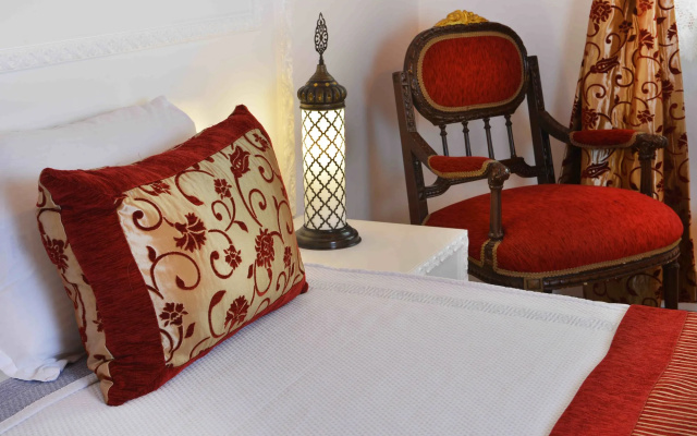 Tutav Ch Boutique Hotel