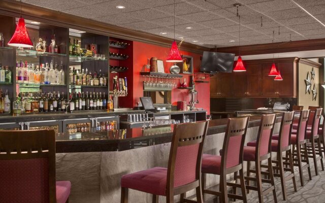 Sheraton Suites Akron Cuyahoga Falls