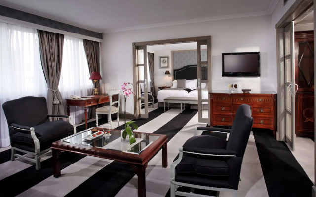 The Level at Melia Castilla
