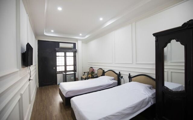 Trang Tien Hotel