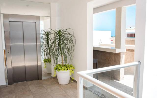 5th Coral Suite