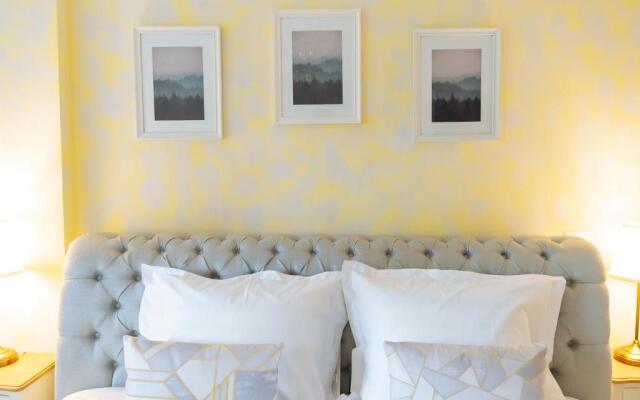 Aviatiei Luxury Apartment