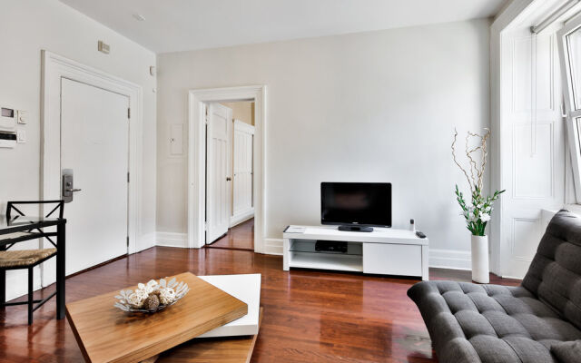 Sonder by Marriott Bonvoy Le Victoria Apartments Old Montreal