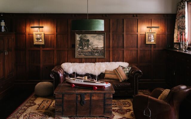 Wallingford Homestead