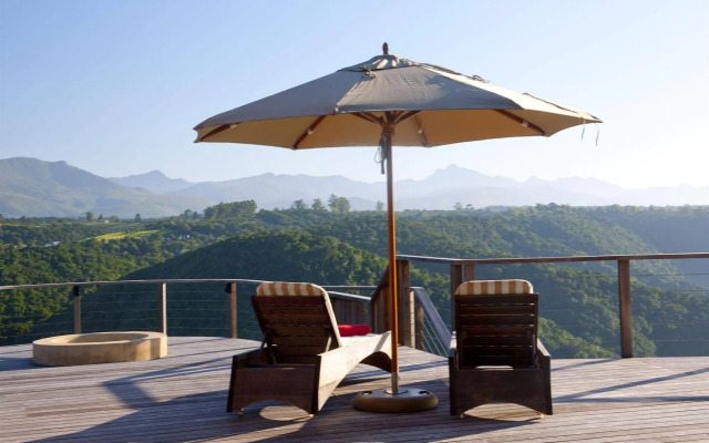 Tamodi Lodge and Stables