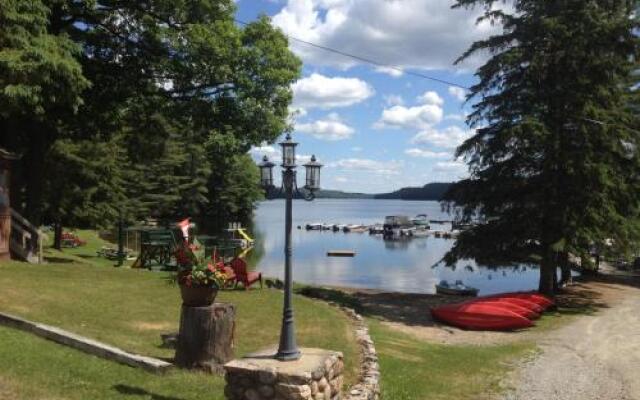 Little Hawk Resort & Marina