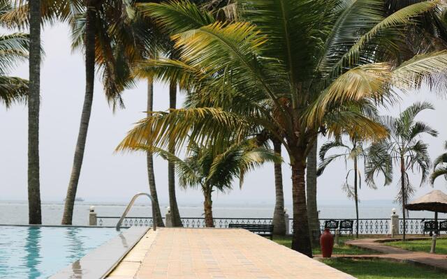 Cocobay Resort