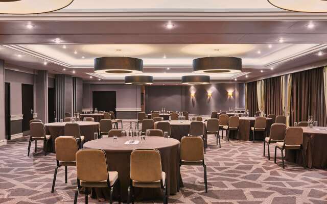 DoubleTree by Hilton London - Ealing Hotel