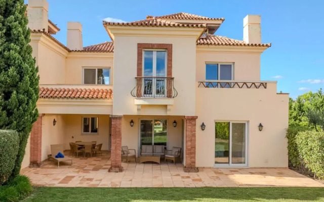 Monte Rei 2 bed Linked Villa