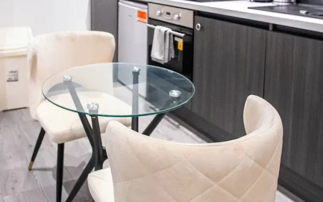 Bradford Bliss Apartment - Sleeps 2