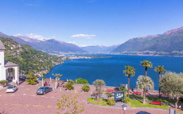 Red And Yellow Apartments