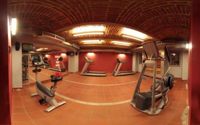 Hotel Bast