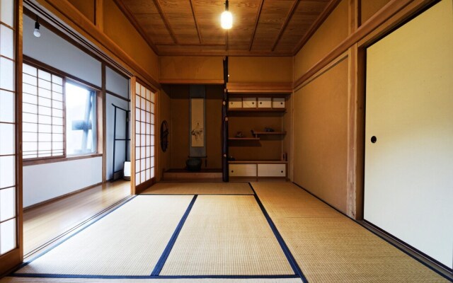 Takazuri-KITA - Hostel
