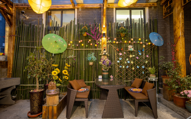Laojun Mountain Flower Bank Mountain Residence Inn