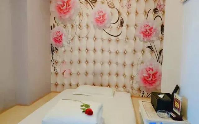 Yueyang Kaibinsi Holiday Hotel